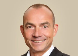 Martin Rinck – Global Head of Luxury and Lifestyle Group at Hilton Martin Rinck - Global Head of Luxury and Lifestyle Group at Hilton